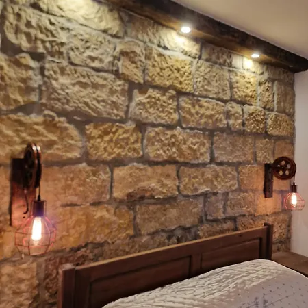 빌라 добреви *