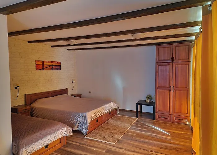 فيلة добреви *