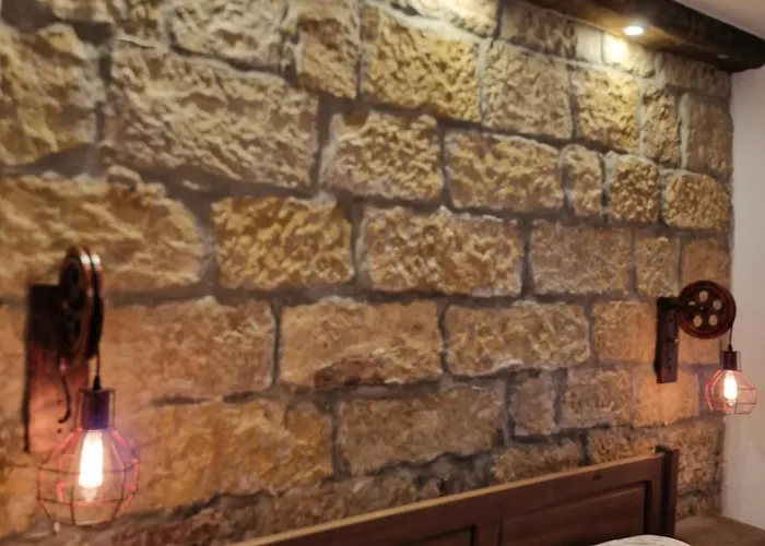 فيلة добреви *