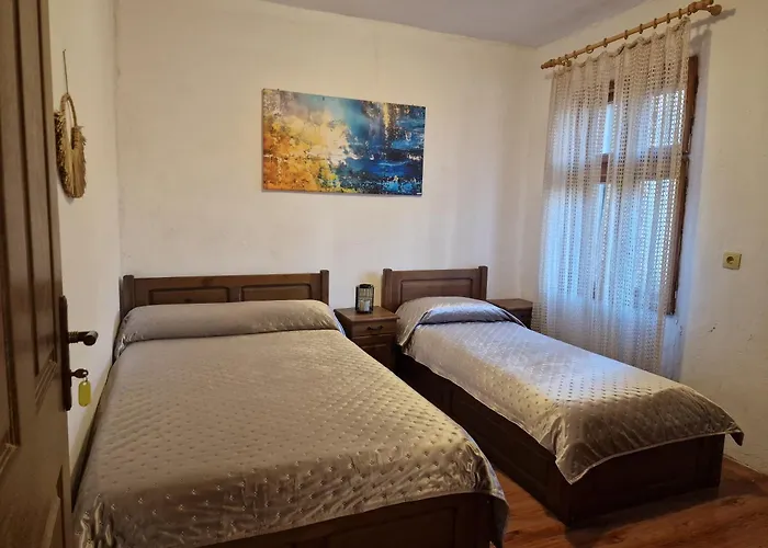 فيلة добреви *